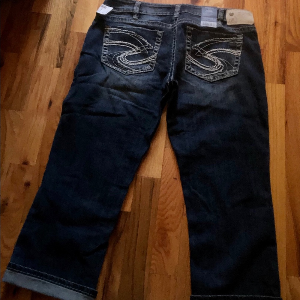 Silver Aiko Capri jeans new with tag..size!!